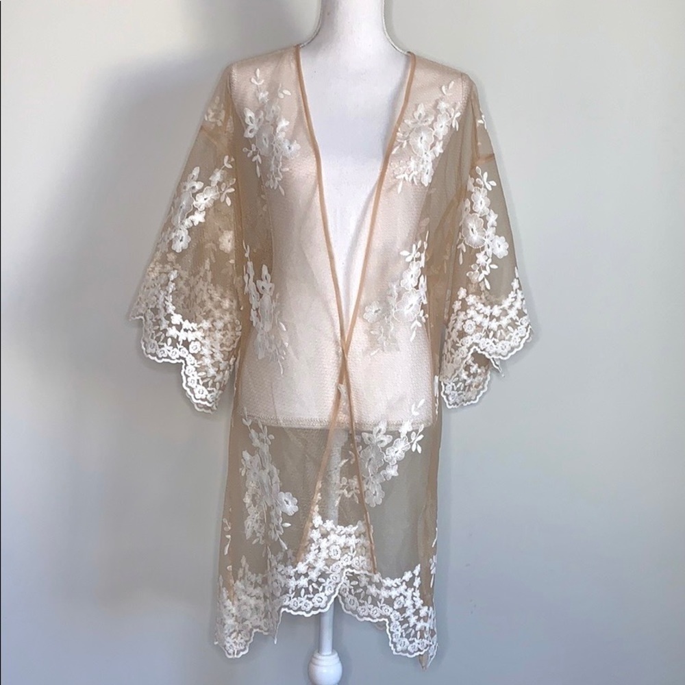 Victoria’s Secret Dream Angels Embroidered Robe